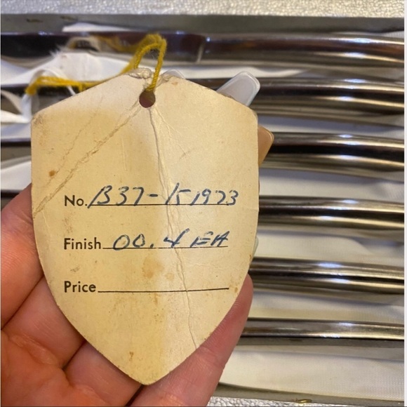 Vintage | Stainless Steel Butter Knife Set (SC) - Picture 5 of 8